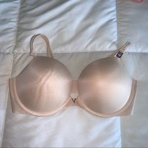 SEXY ILLUSIONS BY VICTORIA'S SECRET Push-Up Bra NWT